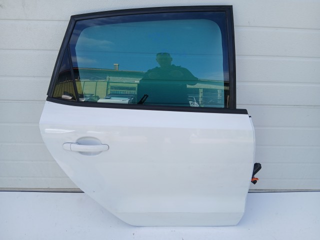 16923 Volkswagen Polo 6r 2009-2017 Jobb hátsó Ajtó Fehér