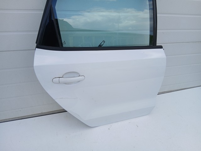 16935 Volkswagen Polo 6r 2009-2017 Jobb hátsó Ajtó Fehér