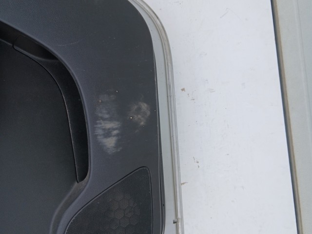 16937 Opel Meriva B 2010-2017 Jobb hátsó Ajtó Ezüst Z176