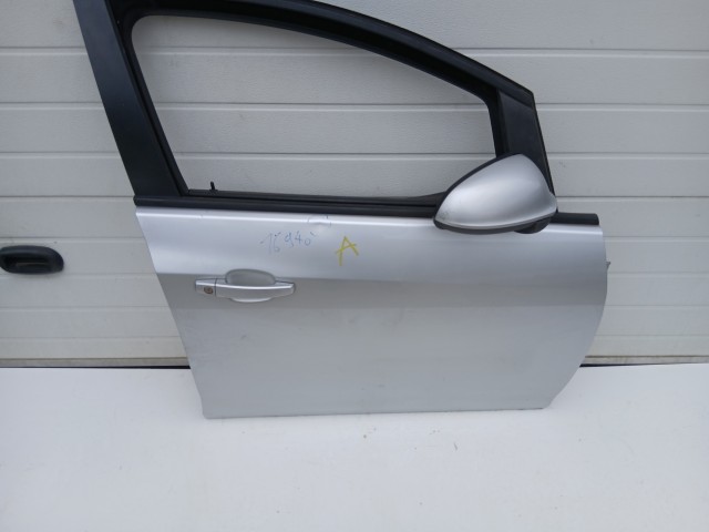 16940 Opel Astra J 2009-2015 Jobb első Ajtó Ezüst Z176