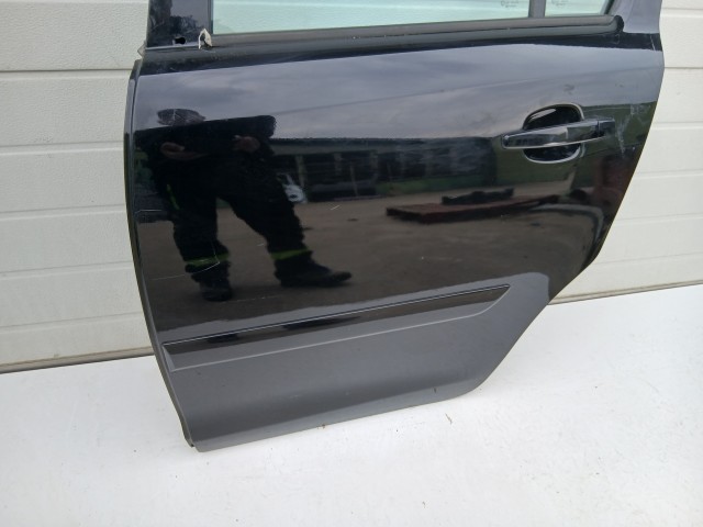 16943 Opel Corsa D 2006-2014 Bal hátsó Ajtó Fekete Z20r