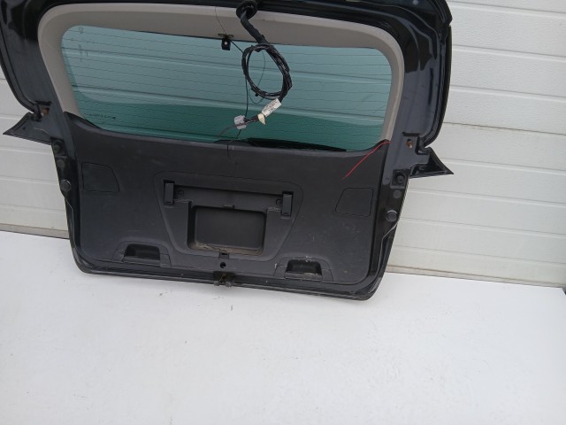 16956 Opel Astra J 2009-2015 Csomagtérajtó Z22c Fekete