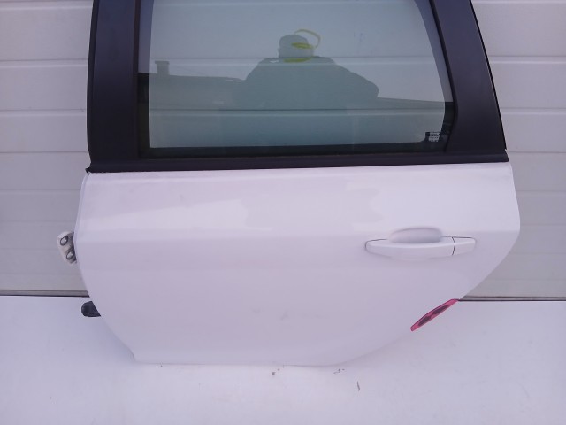 16967 Opel Astra J 2009-2015 Bal hátsó Ajtó Fehér Y40r kombi