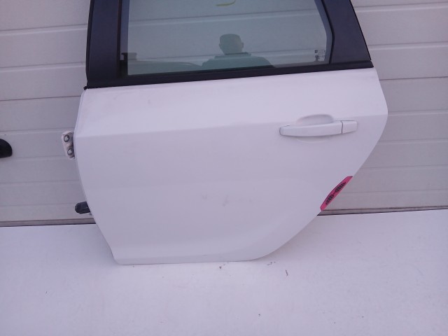 16967 Opel Astra J 2009-2015 Bal hátsó Ajtó Fehér Y40r kombi