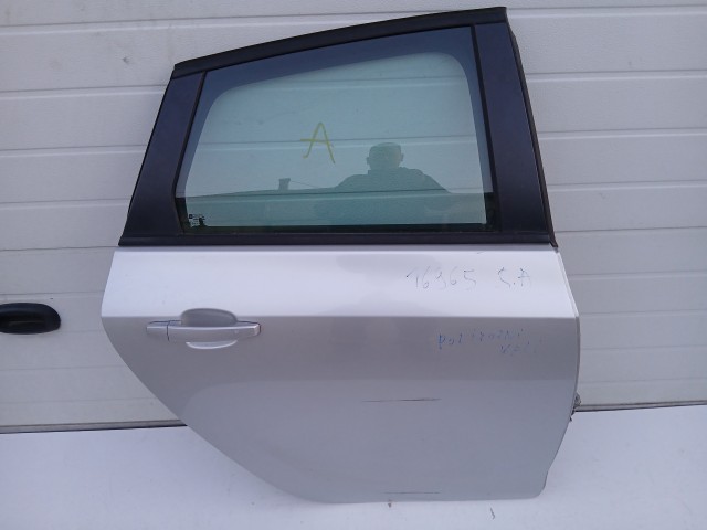 16965 Opel Astra J 2009-2015 Jobb hátsó Ajtó Ezüst Z176 5 ajtós