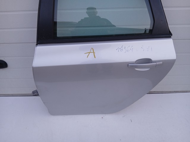 16964 Opel Astra J 2009-2015 Bal hátsó Ajtó Ezüst Z176 5 ajtós