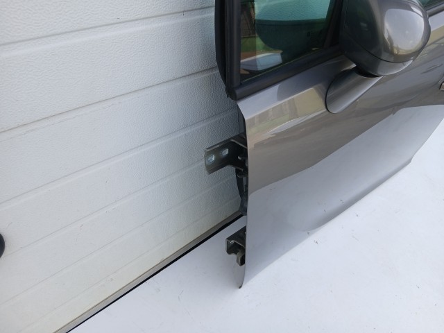 16972 Opel Meriva B 2010-2017 Bal első Ajtó Barna Z40w