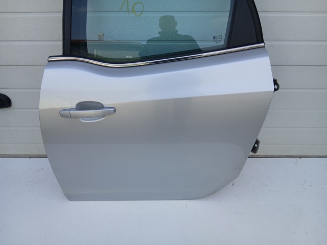 16974 Opel Meriva B 2010-2017 Bal hátsó Ajtó Ezüst Z176