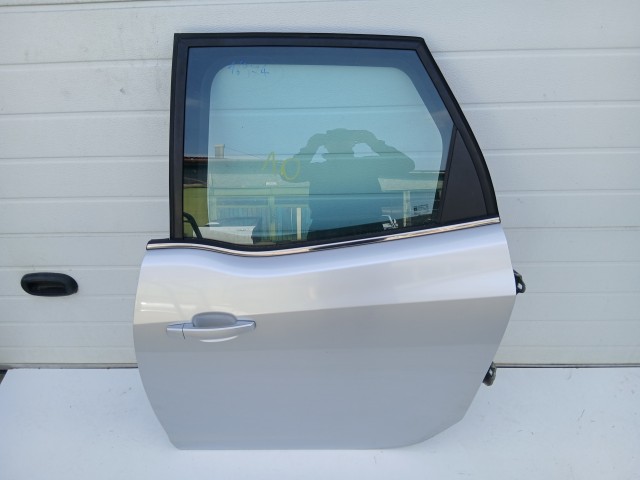 16974 Opel Meriva B 2010-2017 Bal hátsó Ajtó Ezüst Z176