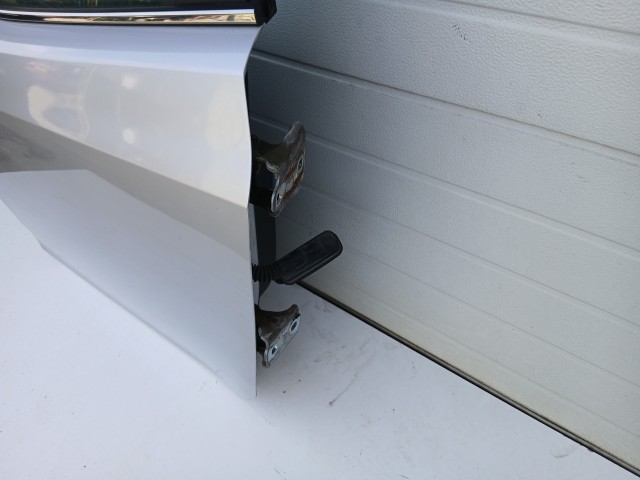 16974 Opel Meriva B 2010-2017 Bal hátsó Ajtó Ezüst Z176