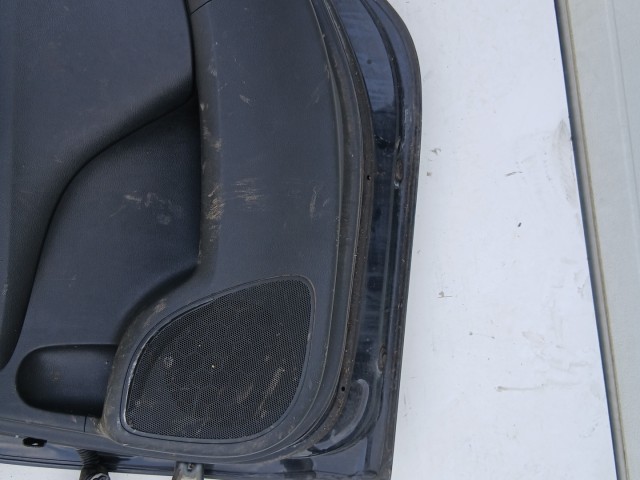 16980 Opel Zafira C 2011-2017 Jobb hátsó Ajtó Fekete Z22c