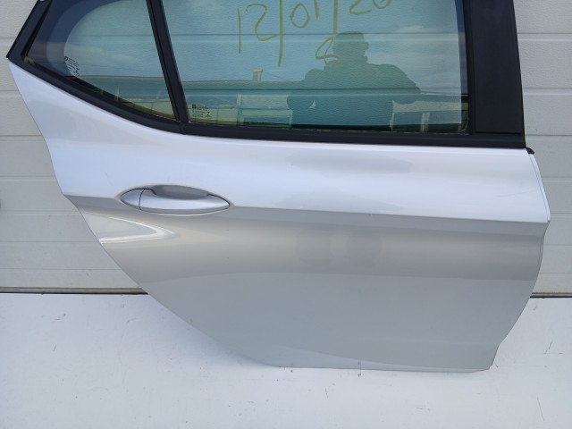 16983 Opel Astra K 2015-2021 Jobb hátsó Ajtó Ezüst