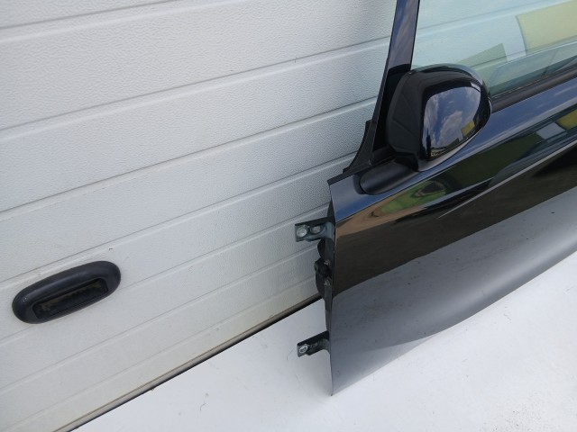 16986 Opel Corsa E 2014-2019 Bal első Ajtó Fekete Z22c