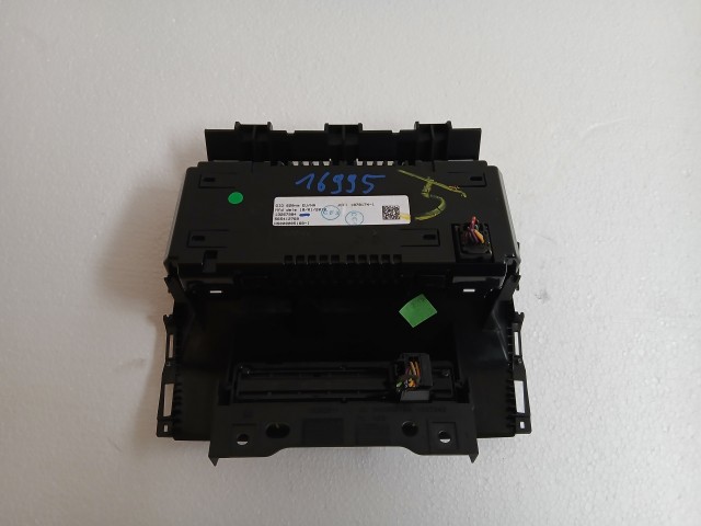 Opel Astra J 2009-2015 Infócenter, Közép kijelző Használt