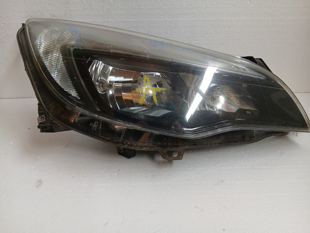 17000 Opel Astra J Jobb első Lámpa , Fényszóró Angol Jobbkormányos