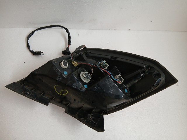 17002 Opel Antara 2011-2015 Jobb hátsó Lámpa