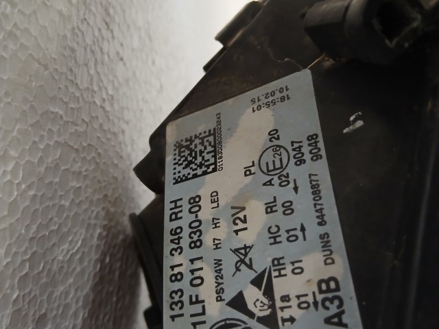 17013 Opel Corsa E Jobb első Lámpa , Fényszóró Angol Jobbkormányos