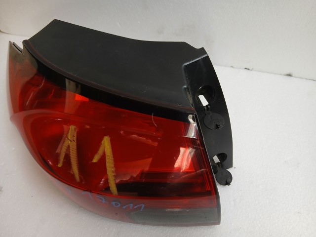 17011 Opel Zafira C 2011-2017 Bal hátsó Lámpa