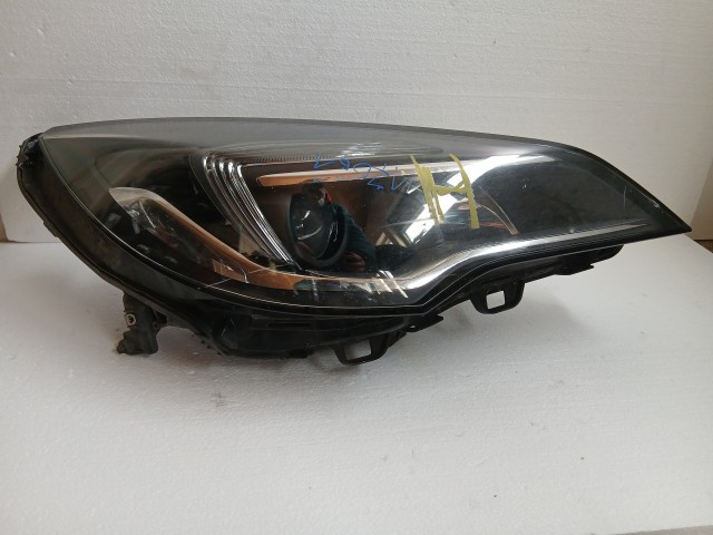 17001 Opel Astra K 2015-2021 Jobb első  Lámpa , Fényszóró Angol jobbkormányos