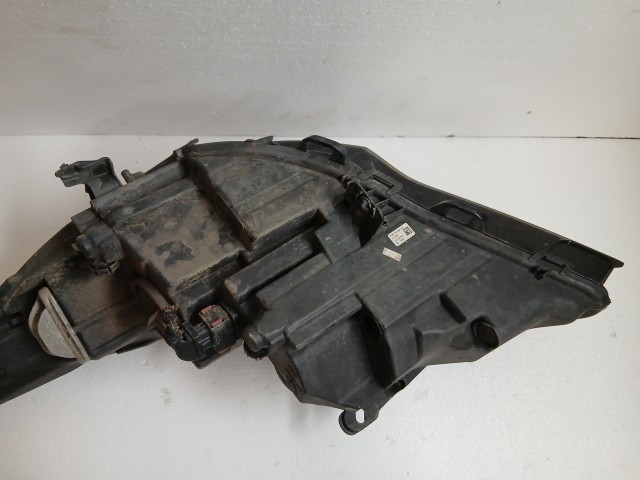 17001 Opel Astra K 2015-2021 Jobb első  Lámpa , Fényszóró Angol jobbkormányos