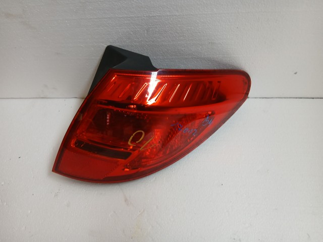 17012 Opel Meriva B Jobb hátsó Lámpa