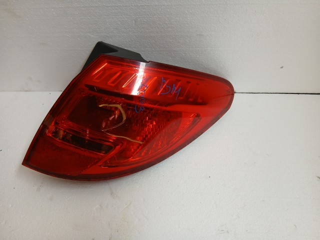 17003 Opel Meriva B Jobb hátsó Lámpa