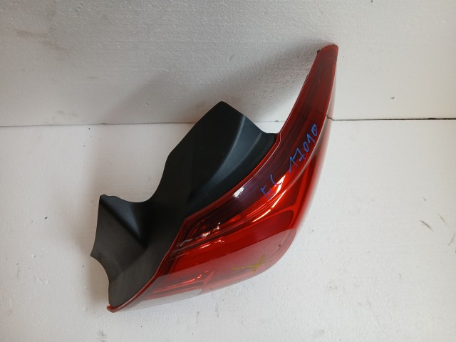 17010 Opel Corsa E  Jobb hátsó Lámpa 5 ajtós