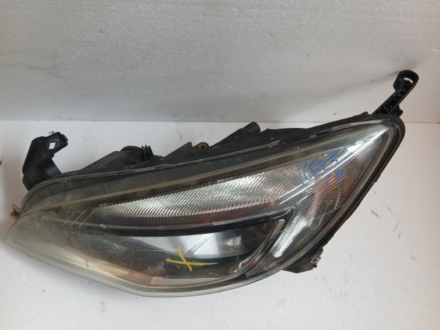 17025 Opel Astra J Bal első Lámpa , Fényszóró Angol Jobbkormányos