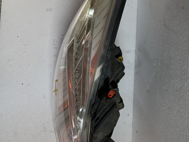 17026 Opel Meriva B 2010-2017 Jobb első Lámpa , Fényszóró Angol Jobbkormányos