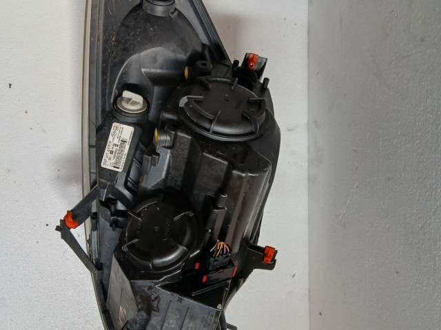 17030 Opel Meriva B 2010-2017 Jobb első Lámpa , Fényszóró Angol Jobbkormányos