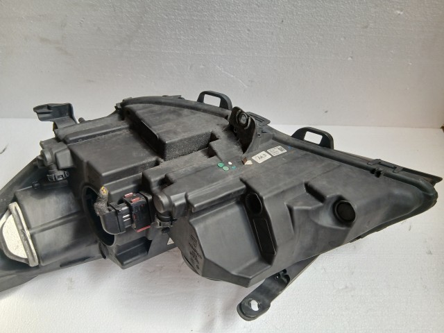 17028 Opel Astra K 2015-2021 Jobb első Lámpa , Fényszóró Angol Jobbkormányos