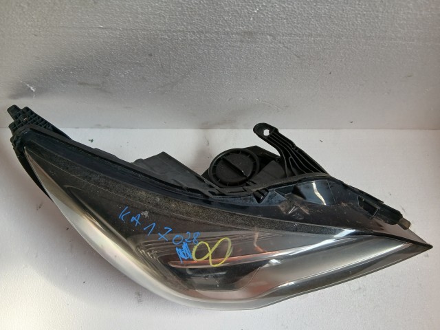 17028 Opel Astra K 2015-2021 Jobb első Lámpa , Fényszóró Angol Jobbkormányos