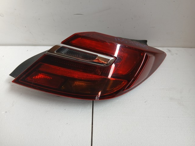 17045 Opel Insignia Jobb hátsó Lámpa 5 ajtós facelift