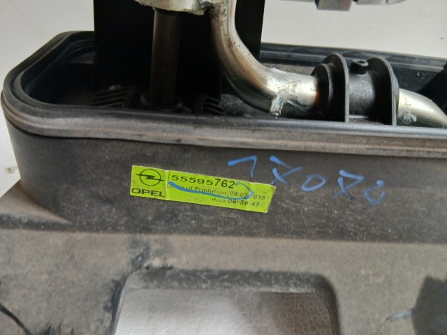 Opel Corsa E Váltókulissza Váltókar Váltógomb