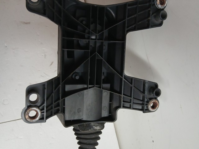 Opel Corsa E Váltókulissza Váltókar Váltógomb