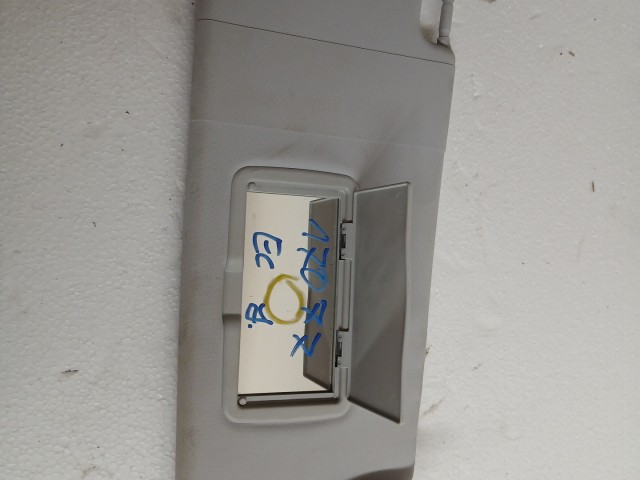 Opel Corsa E jobb Napellenző