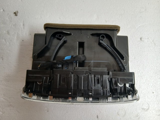 Opel Meriva B 2010-2017 Középső Szellőző Használt