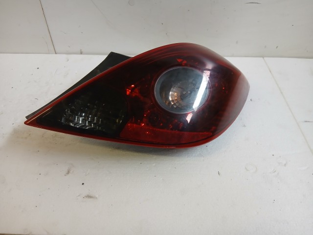 17104 Opel Corsa D 3 ajtós Jobb hátsó Lámpa füstös