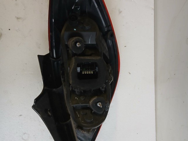 17105 Opel Corsa D 3 ajtós Bal hátsó Lámpa füstös