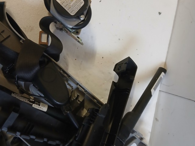 Opel Zafira C 2011-2017 Első Övfeszítő pár