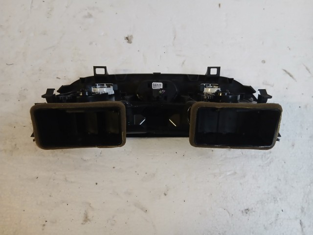 Opel Corsa E 2014- 2014-2019 Középső Szellőző Használt