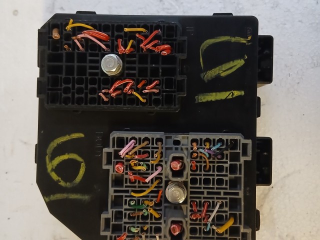 Opel Antara 2006-2015 Bcm Biztosítéktábla