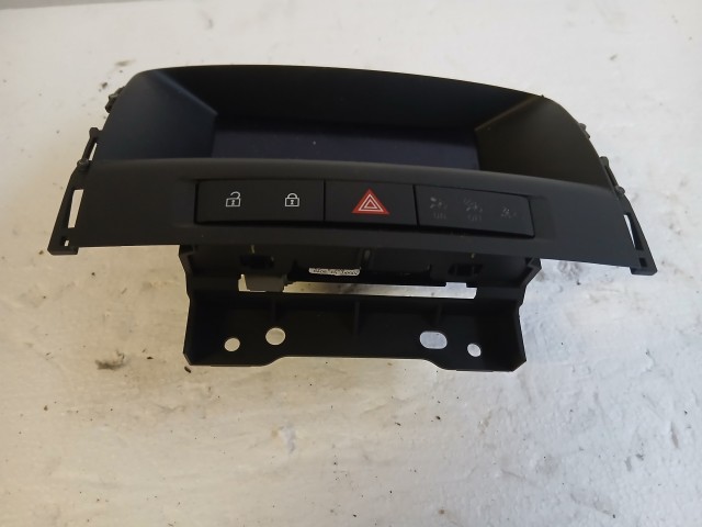 Opel Astra J 2009-2015 Infócenter, Közép kijelző Használt