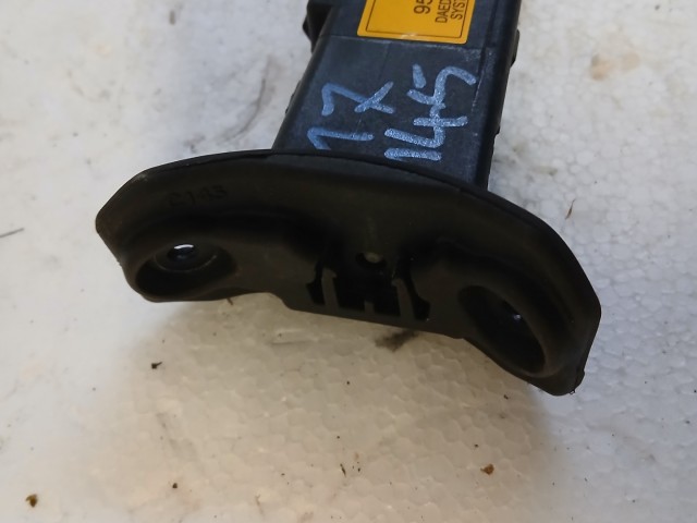 Opel Antara 2006-2015 Tankajtó zár Használt