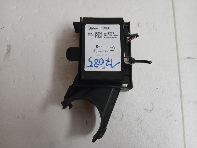 Opel Zafira C 2011-2017 Erősítő Használt  