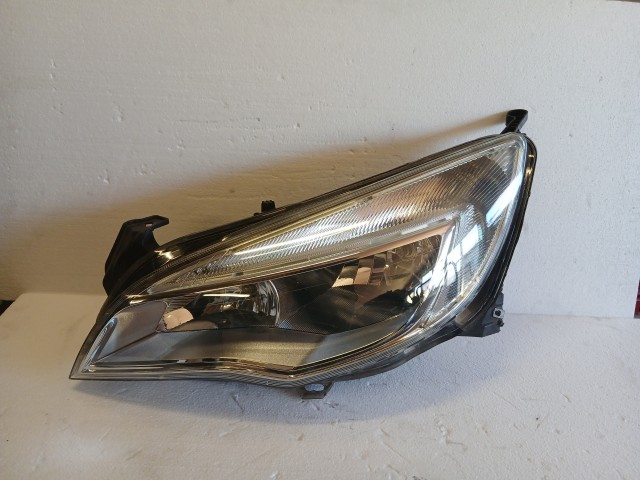 17243 Opel Astra J 2009-2015 Bal első Lámpa , Fényszóró