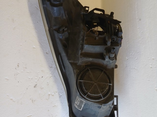 17248 Opel Corsa D 2006-2014 Jobb első Lámpa , Fényszóró
