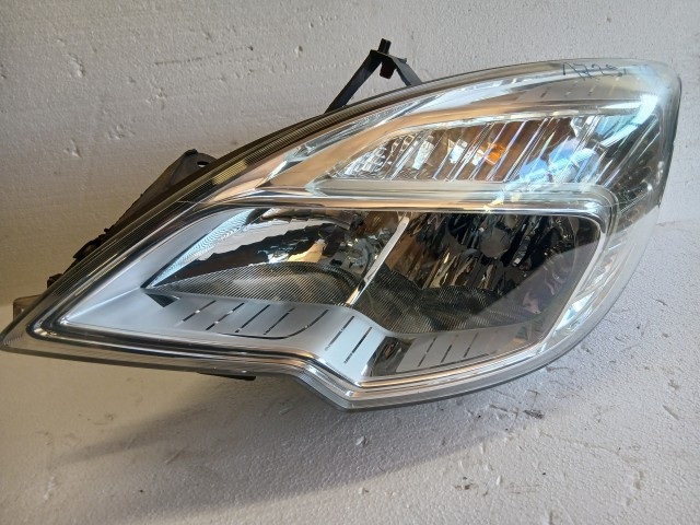 17251 Opel Meriva B 2010-2017 Bal első Lámpa , Fényszóró