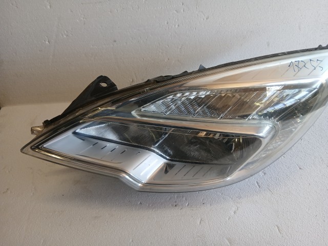 17255 Opel Meriva B 2010-2017 Bal első Lámpa , Fényszóró