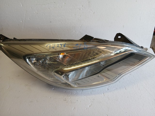 17256 Opel Meriva B 2010-2017 Jobb első Lámpa , Fényszóró